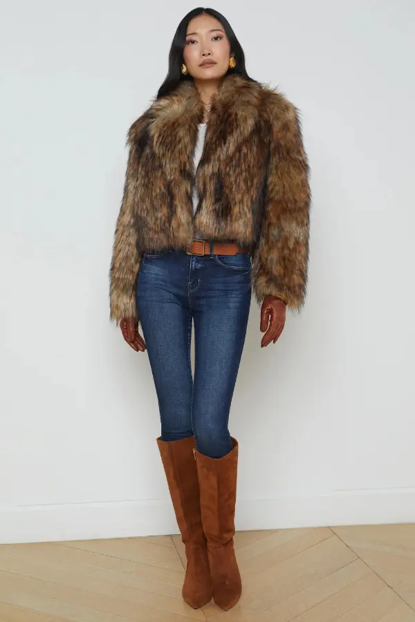 Classy Winter Outfits With Jeans