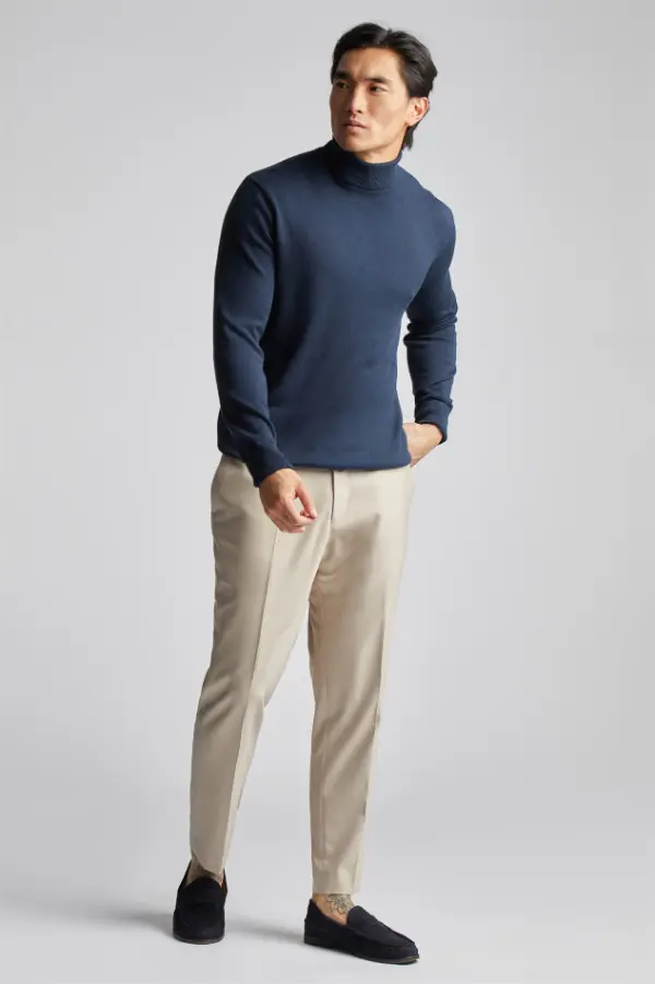 Minimalist Men Outfit