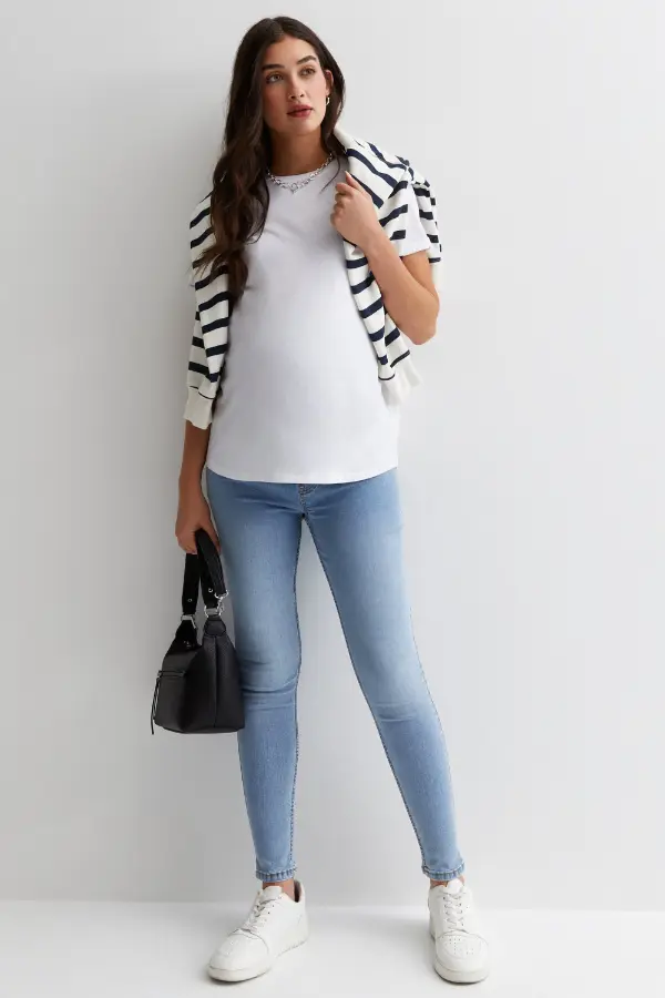 Casual Pregnancy Outfits