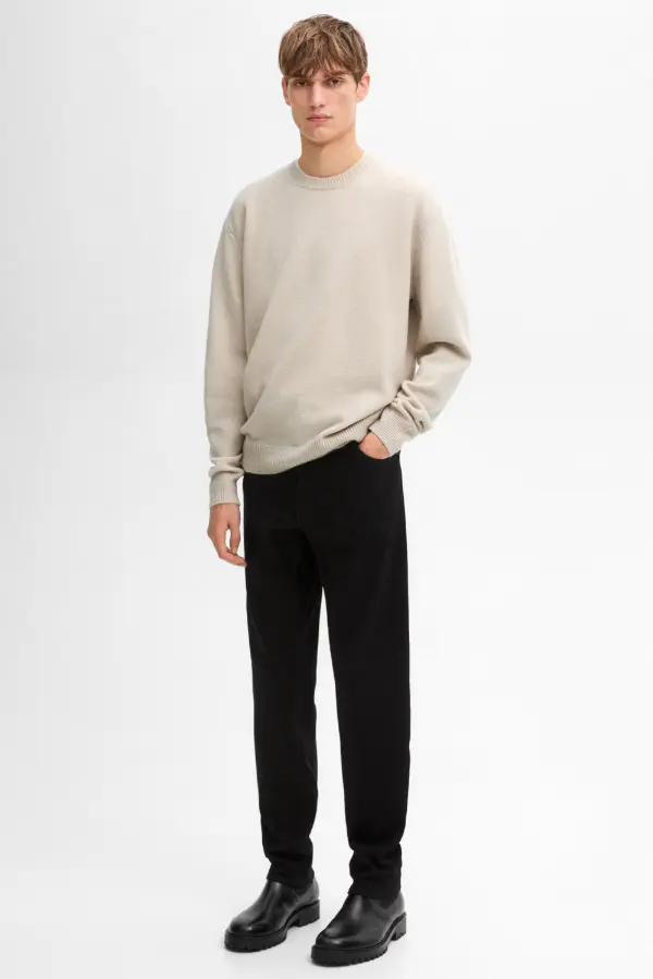 Crew Neck Sweater Men Outfit