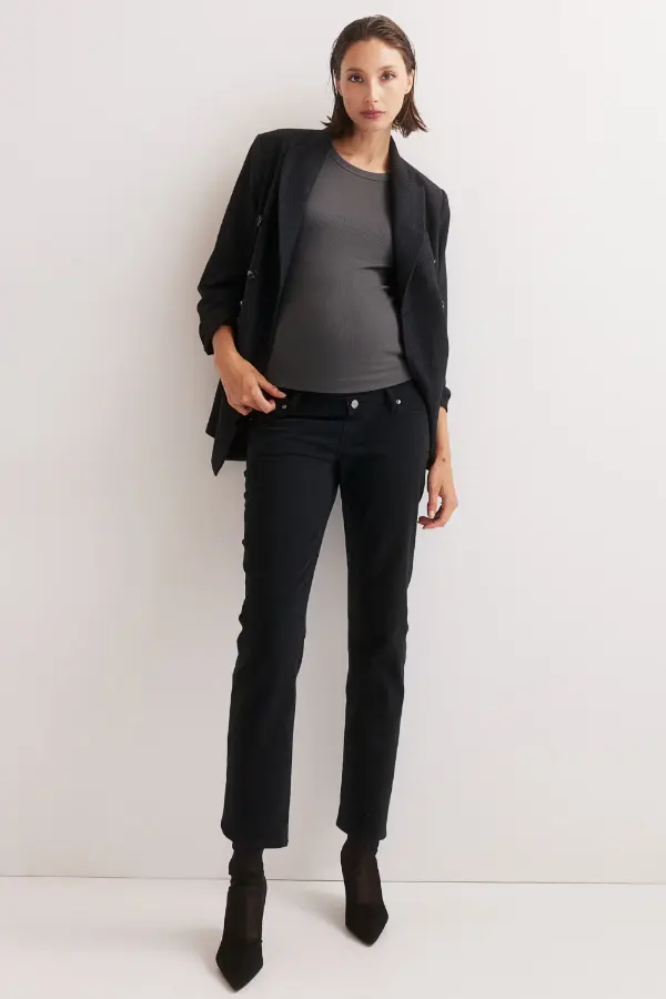 Maternity Outfits Going Out