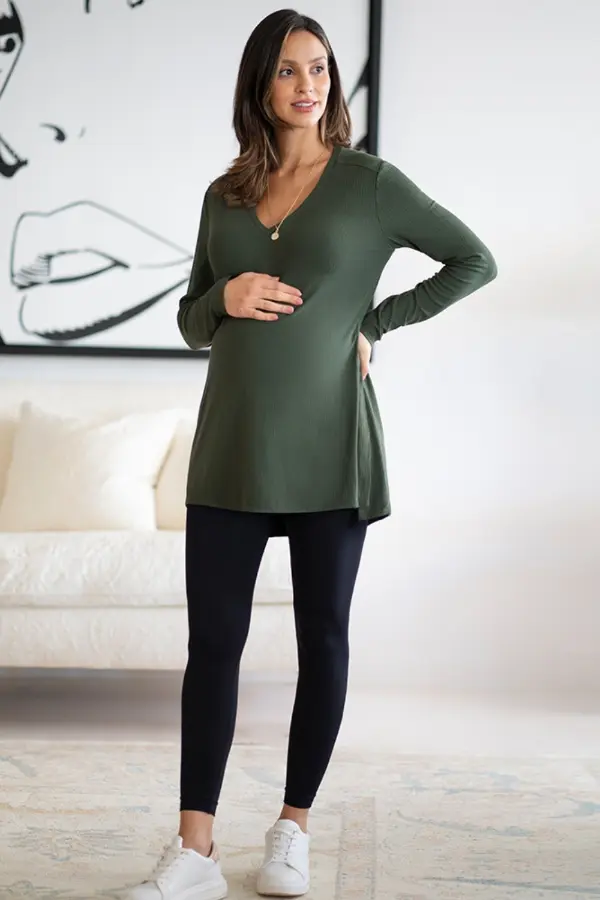 Pregnancy Fashion Outfits