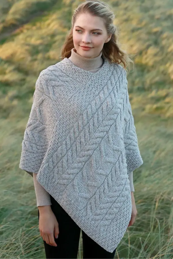 Beige Poncho Outfit