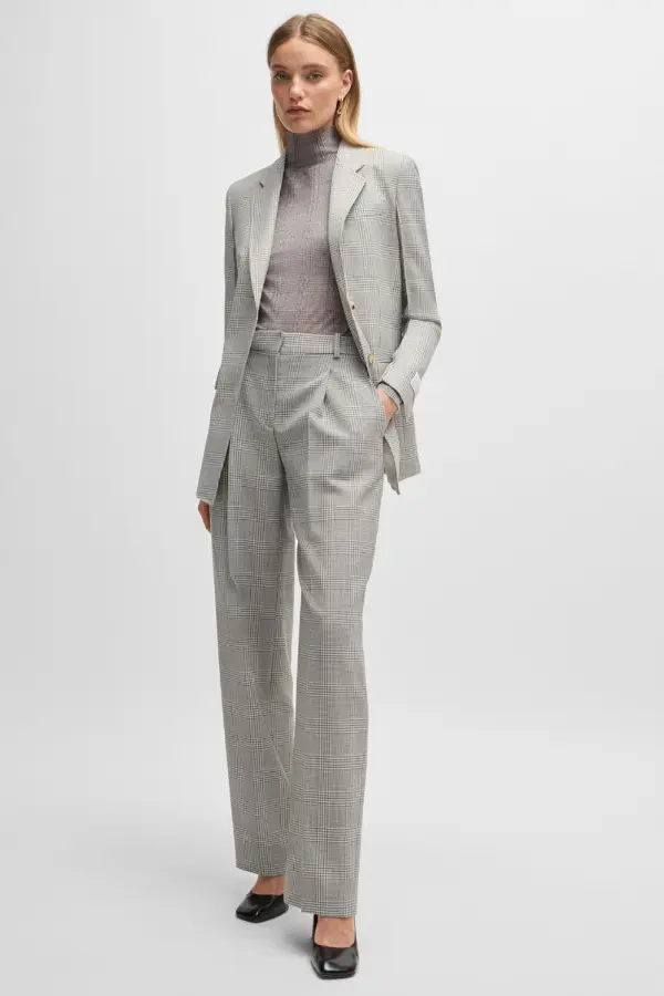 Elegant Suits For Women