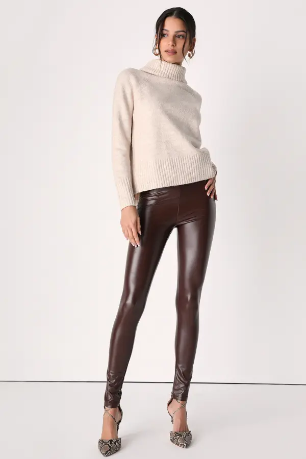 Vegan Leather Leggings Outfit
