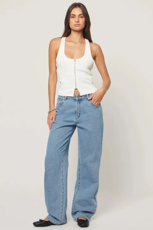 Mid Rise Jeans Outfit