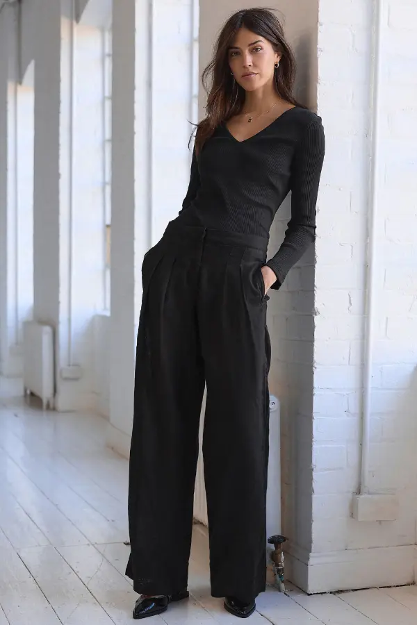 Black Linen Pants Outfit