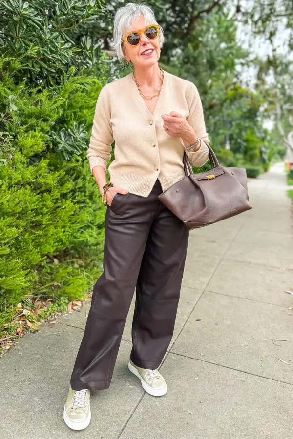 Fashion For Older Women Over 60 Classy