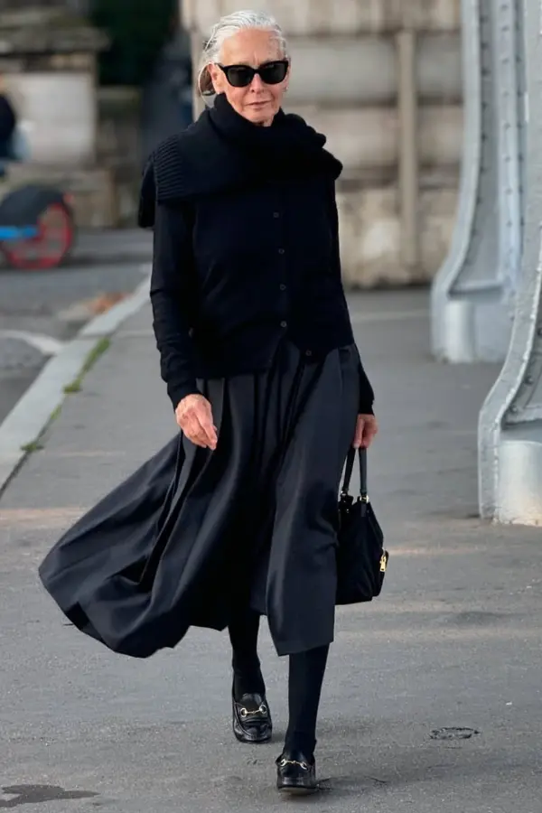 How to Dress in Your 70s