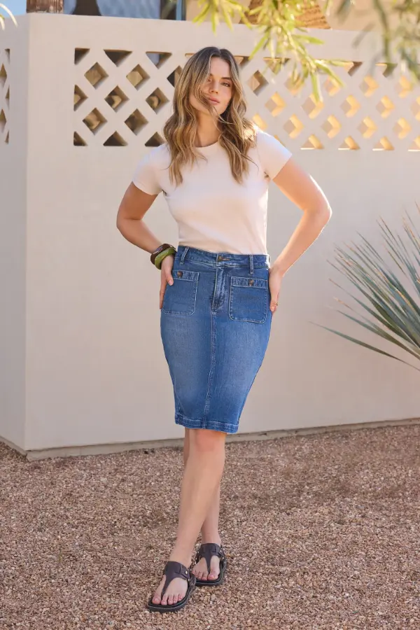 How to Style a Jean Skirt