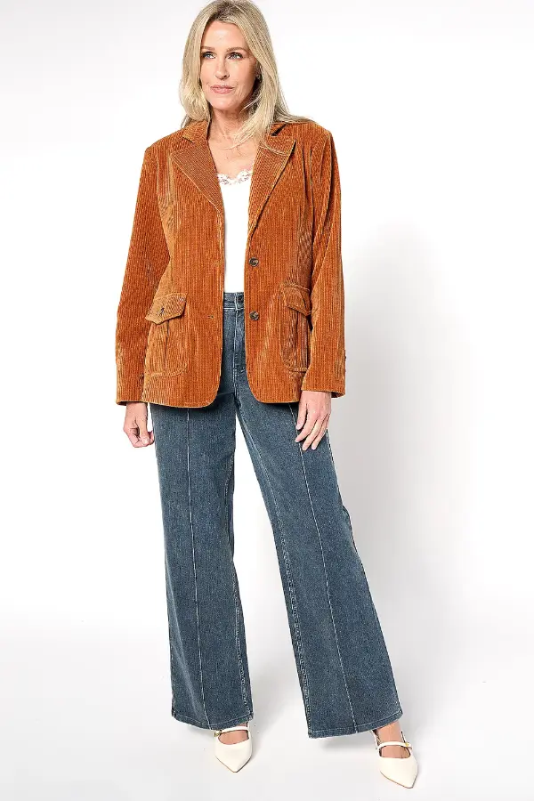 Older Women Fashion For Over 50
