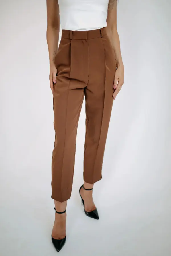 Shoes To Wear With Brown Pants