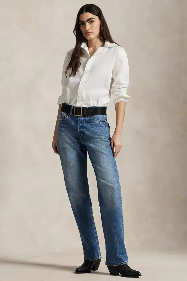 White Shirt Blue Jeans Outfit Women