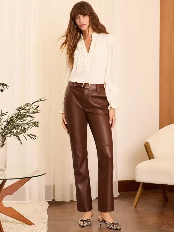 How to Style Brown Pants