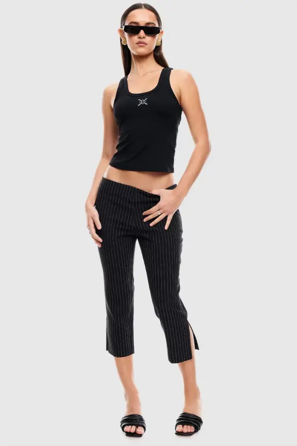 How to Style Capri Pants