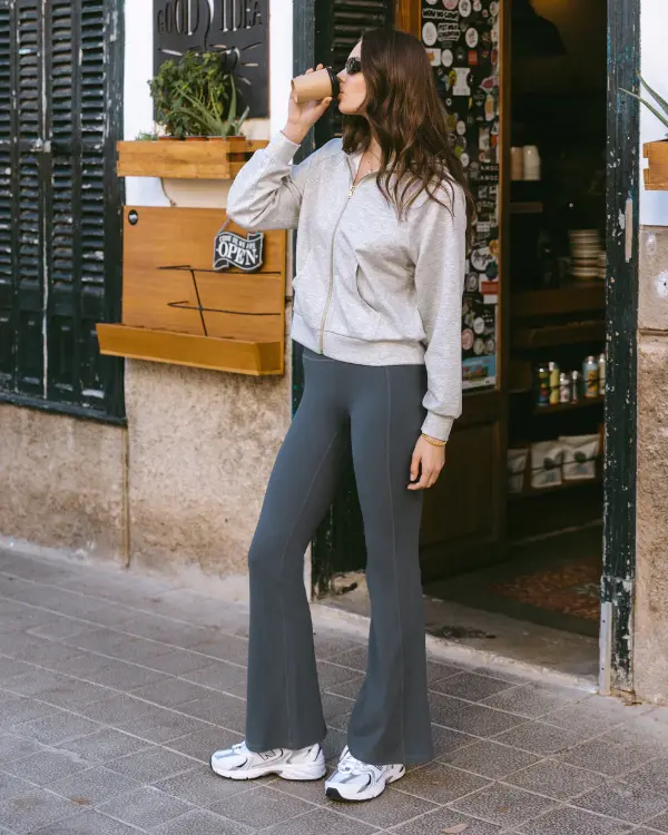 How to Style Flare Leggings