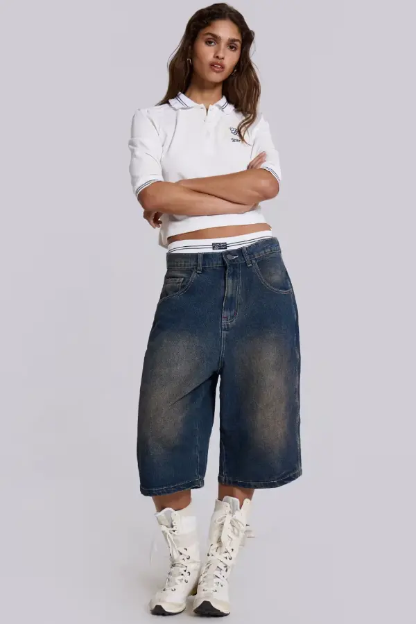How to Style Jorts Women