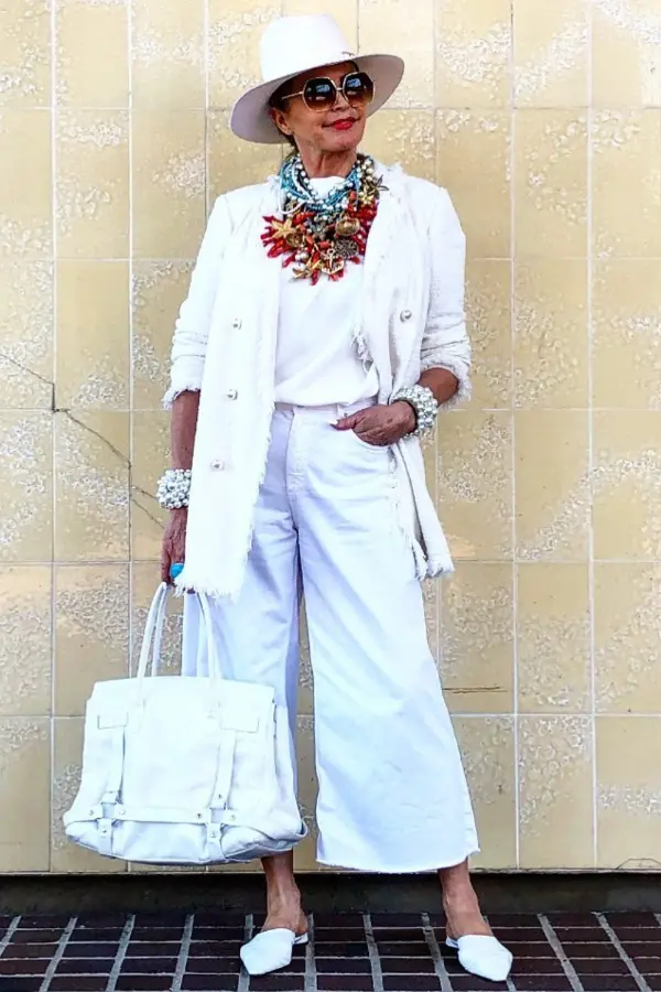Old Women Fashion