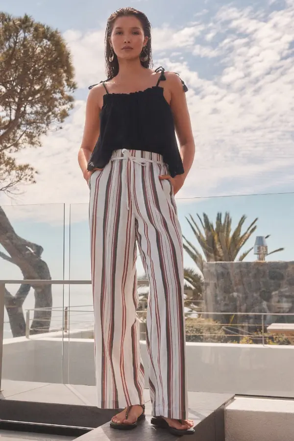Stiped Linen Pants Outfit