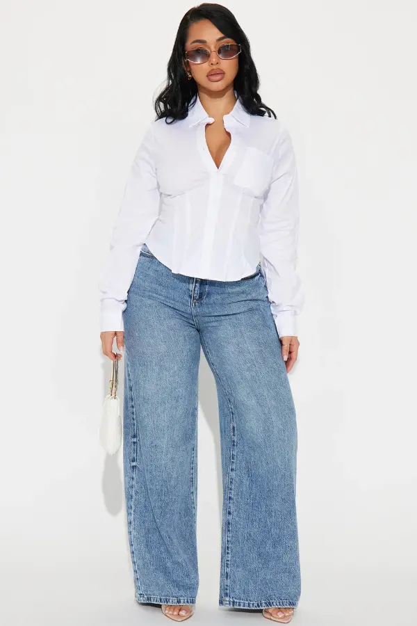 White Shirt Night Outfit