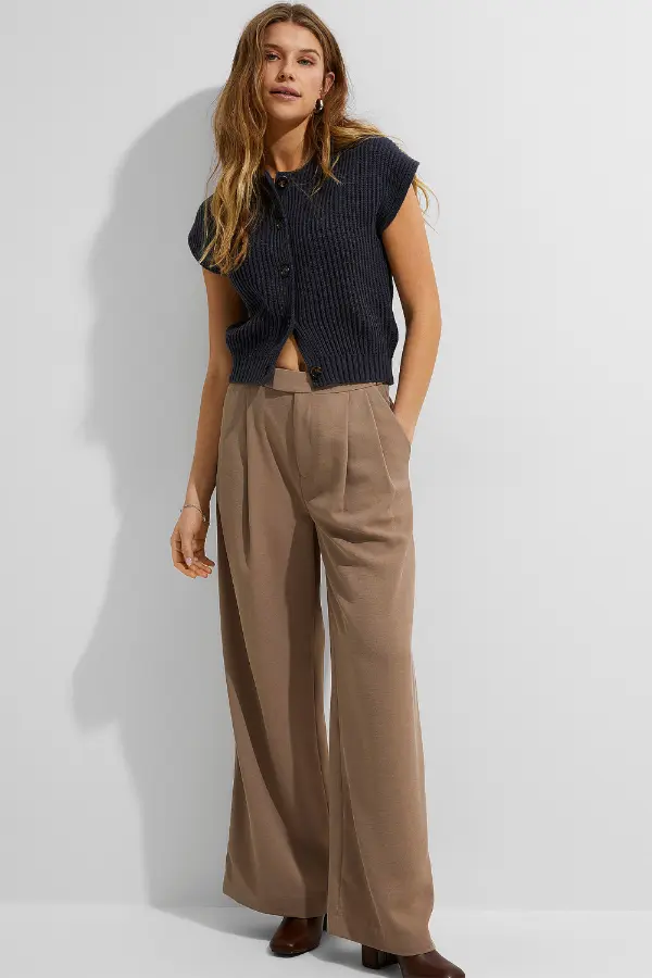 Wide Leg Pants Styling