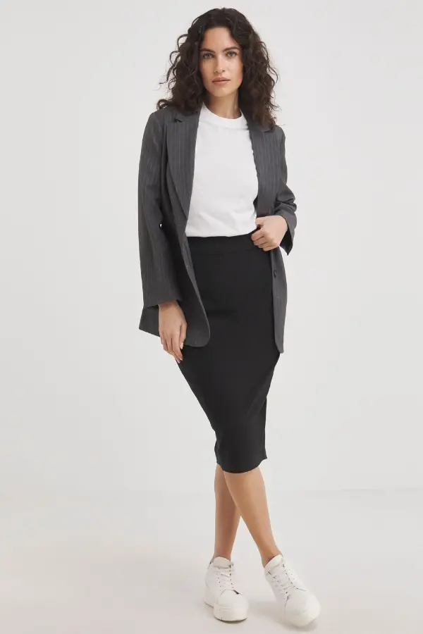 Pencil Skirt Outfits Casual