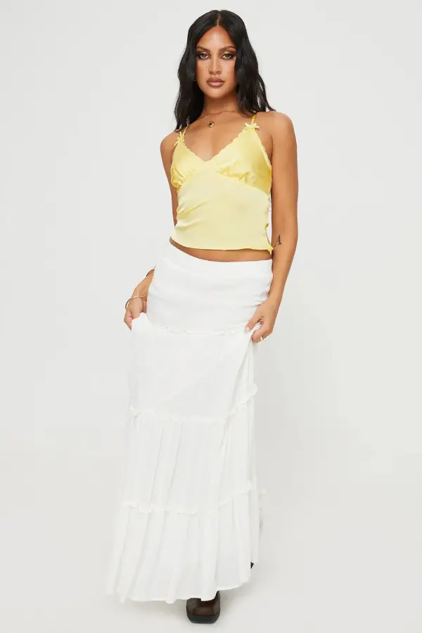 Yellow Top Outfit