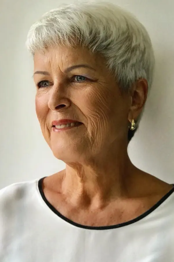 Hair Styles For Women Over 70 Grey