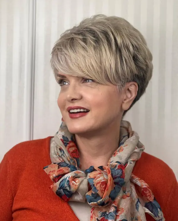 Short Haircuts For Women Over 50