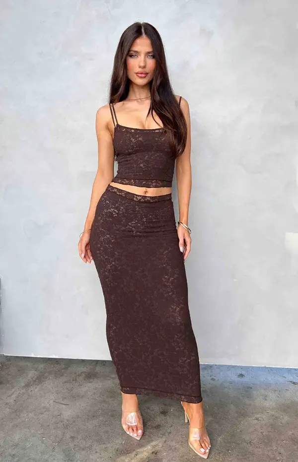 Lace Midi Skirt Outfit Ideas
