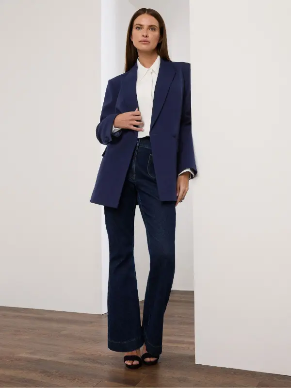 Navy Blazer For Women Outfits
