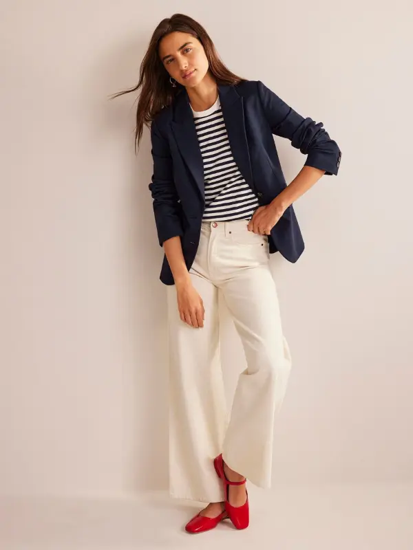 Navy Blazer Outfit