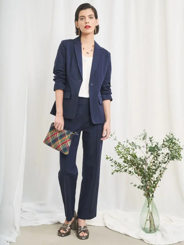 Navy Blazer Outfits