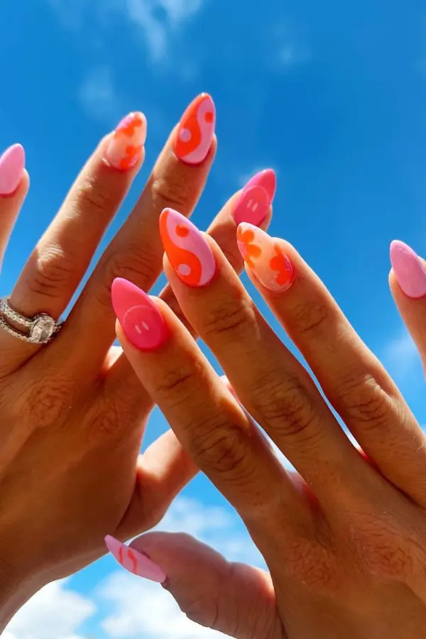 Summer Nails Pink and Orange
