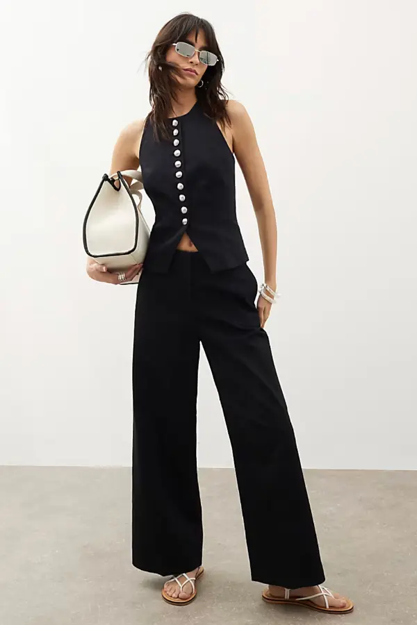 Wide Leg Pants Outfit