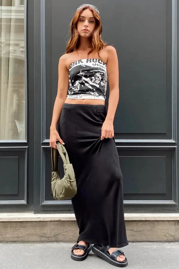Long Black Skirt Ideas