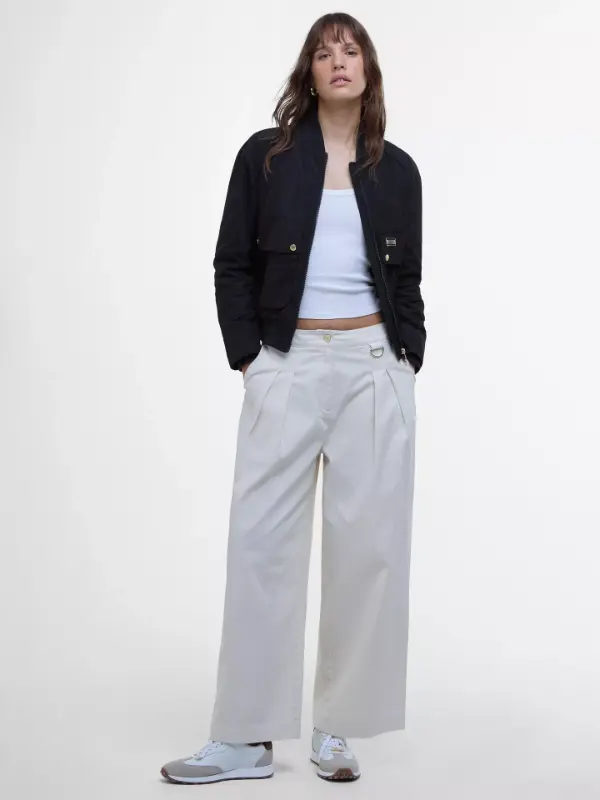 Loose Trousers Outfit