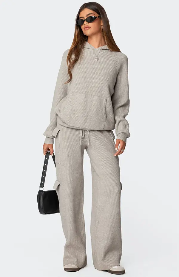 Fall Hoodie Outfits