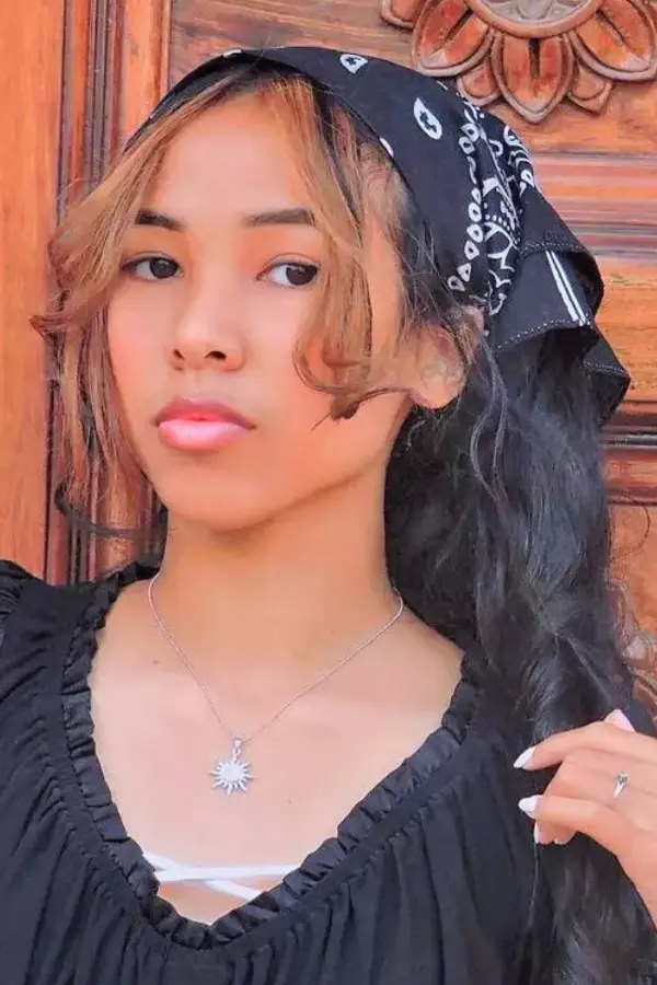 Hairstyles With Bandanas