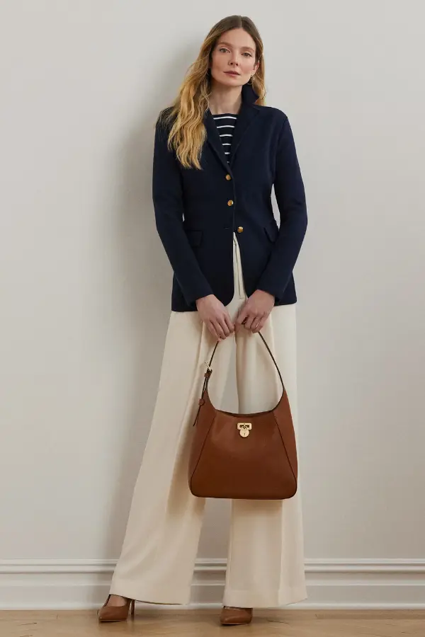 Navy Blazer Fall Outfit Women