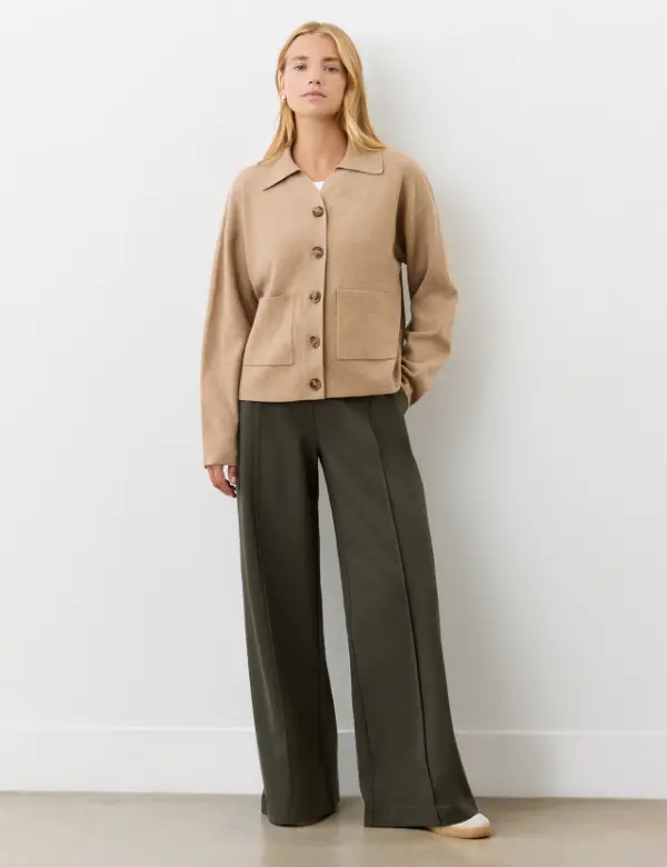 Beige Cardigan Outfit