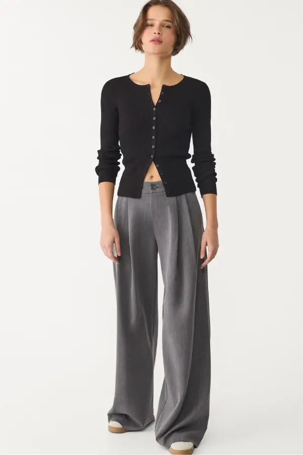 Black Cardigan Outfit Casual