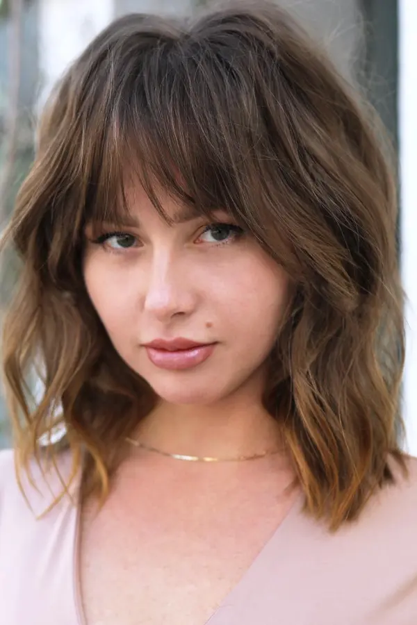 Medium Hair Styles With Bangs