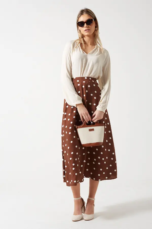 Polka Dot Midi Skirt Outfit