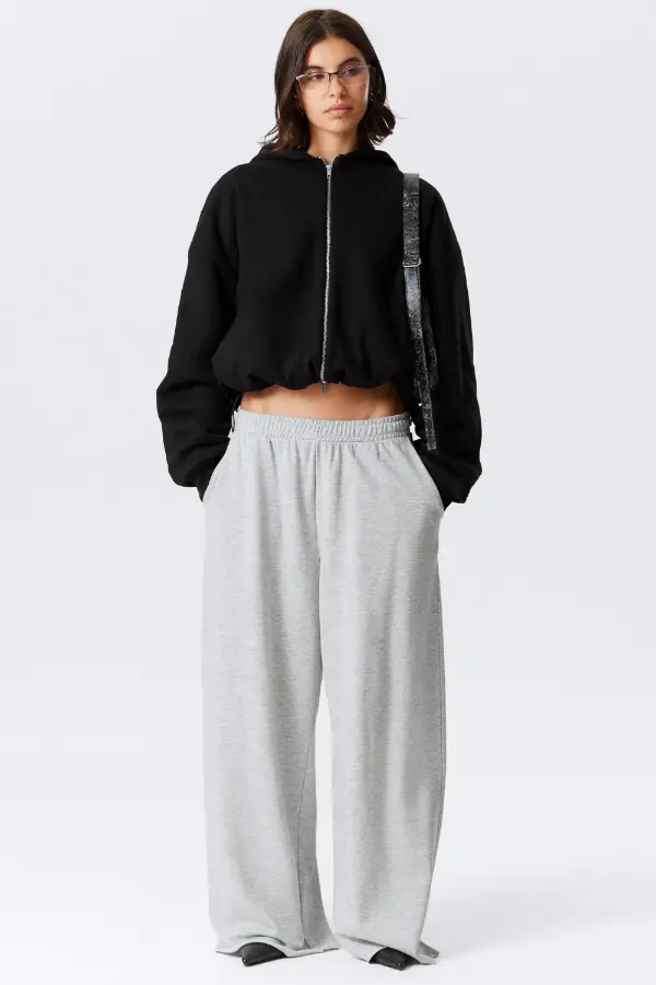 How to Style Gray Sweatpants