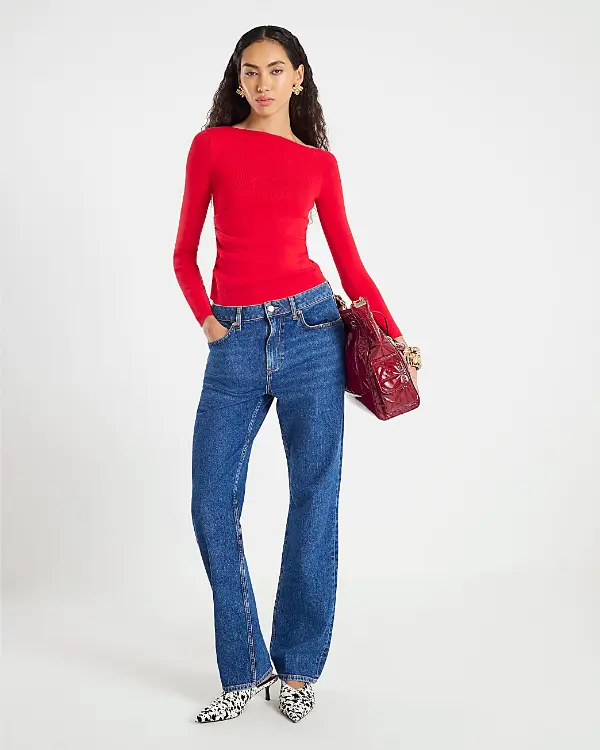 How to Style Red Top