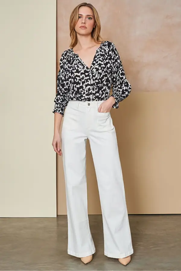 How to style white pants women
