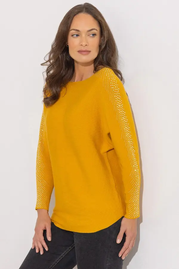 Styling Yellow Top