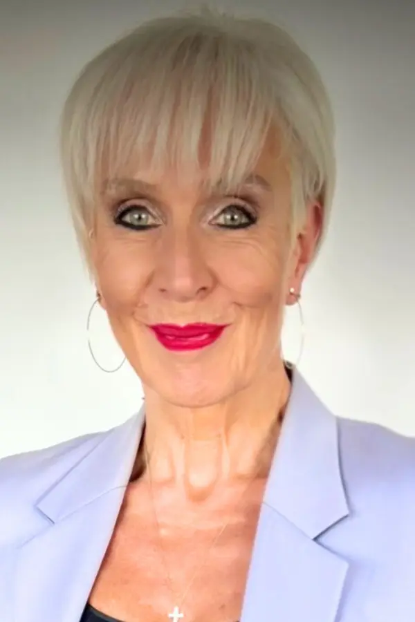 Hairstyles for Women in Their 70s