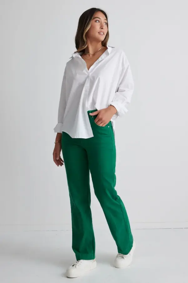 How to Style Green Jeans